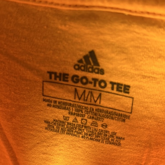 NHL Adidas Mens Pittsburgh Penguins Stanley Cup Playoffs 2018 Tee Color Yellow - Picture 4 of 5